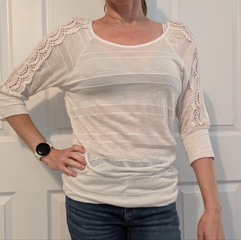 A. Byer | Lace Detail Half Sleeve Sweater | White | M